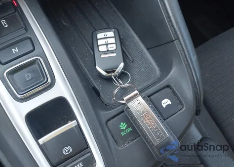 2019 Honda Insight Ex from USA, damaged, VIN 19XZE4F59KE024066